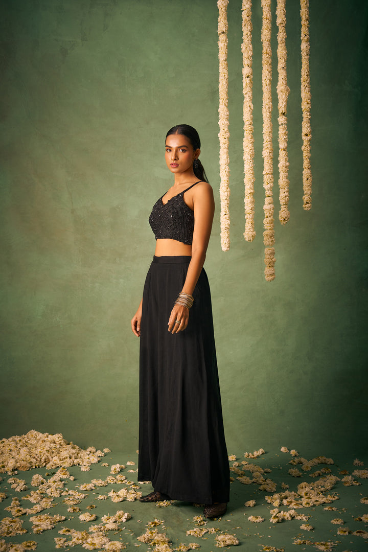 bridesmaid wear evening partywear in black