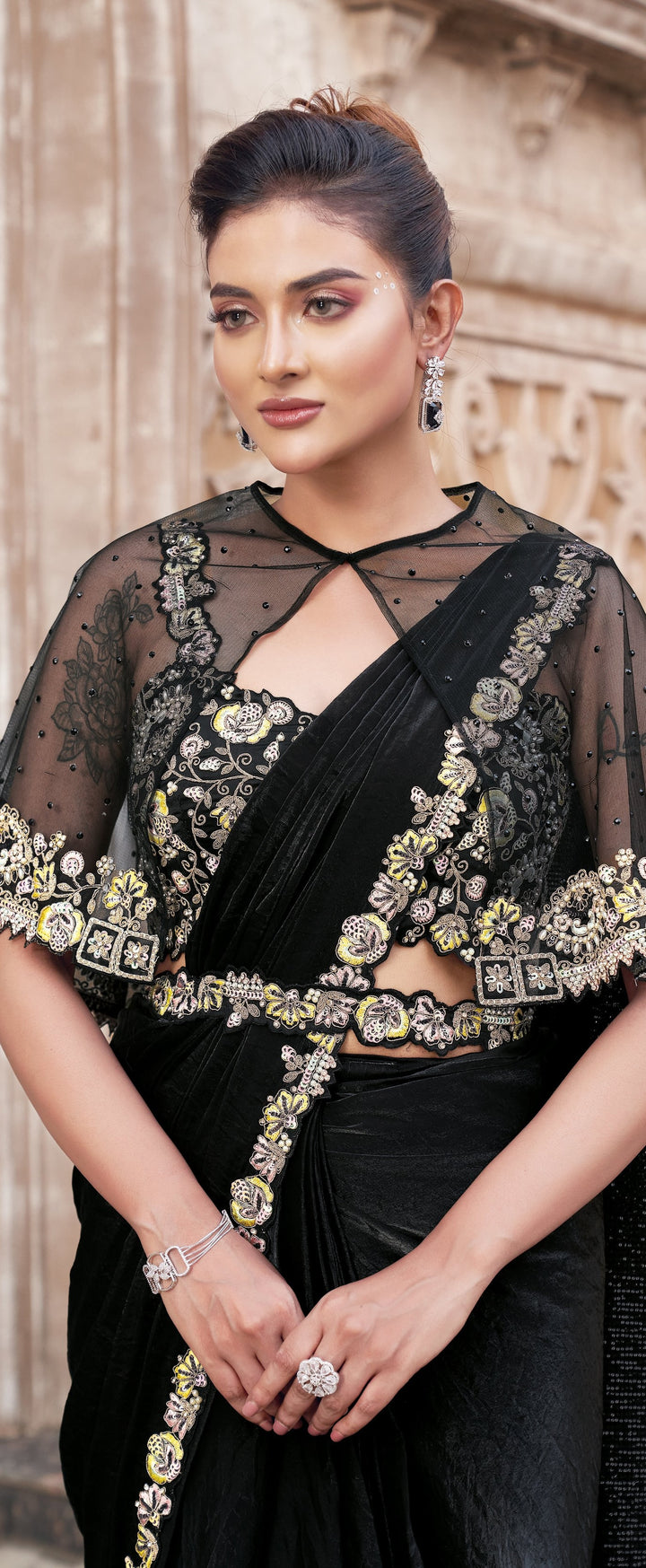 resort partywear indo western sari with belt and poncho