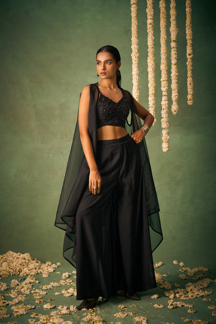 fashioinable and latest sharara set in black