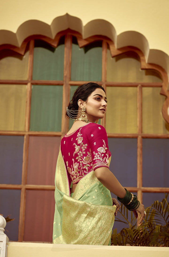 bridesmaid wear ethnic sari with swan motifs choli